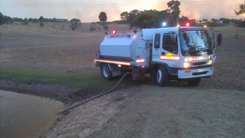 Summertown-BWC8-Drafting-from-Dam-near-Kersbrook-20150102-pm - Mark Stevenson